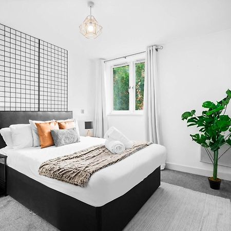 Birmingham City Centre Deluxe Apartment - Secure Parking 36C エクステリア 写真