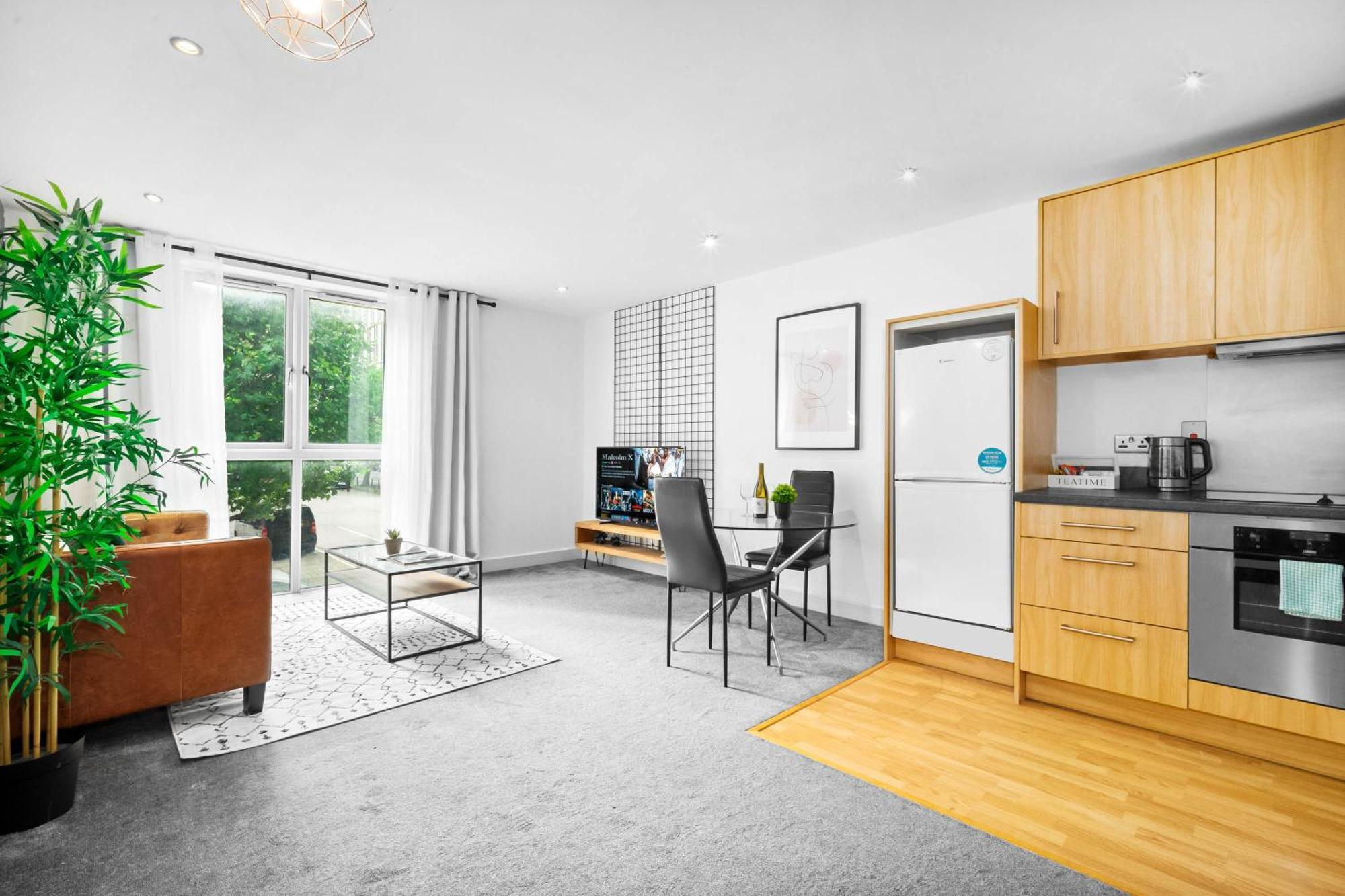 Birmingham City Centre Deluxe Apartment - Secure Parking 36C エクステリア 写真